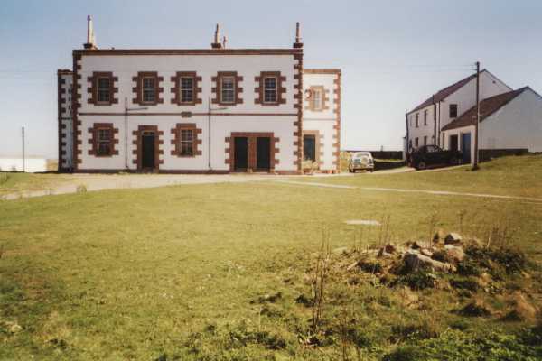 Rattray-Head-Lighthouse-Compound